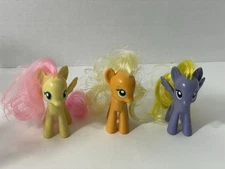 3 MLP My Little Pony Shutterfly Apple Jack Lily Blossom Lot Of 3 2010