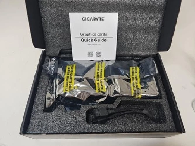 Gigabyte GeForce RTX 4070 Super WindForce OC 12GB GDDR6X NVIDIA Graphics Card - Image 2 of 4