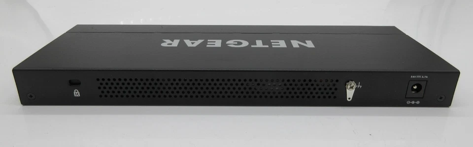 NETGEAR GS316EP 180W POE+ Gigabit Ethernet Switch, 16 Port - Black - Image 2 of 3