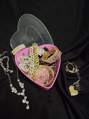 Mystery Jewelry Valentine's Lot . Heart's, Love, Sparkle Themed