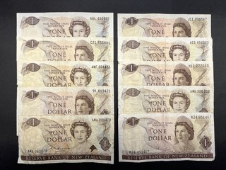 New Zealand $1 Dollars Vintage "Elizabeth II" Banknote Set (10) LOT: 0507 026