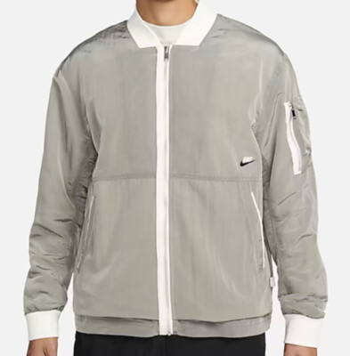 Nike Sportswear Style Essentials gefütterte Bomberjacke Größe - Small neu mit Etikett