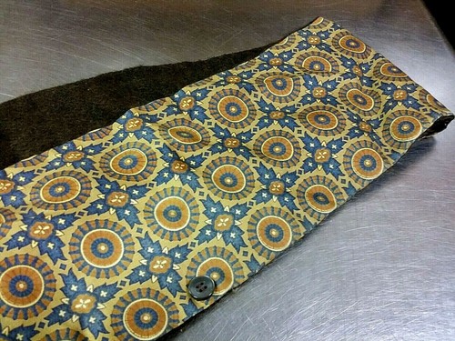 Vintage Reversible Scarf with Buttons, 100% Zephyr Wool & Silk, Brown Blue Tan - Picture 4 of 10