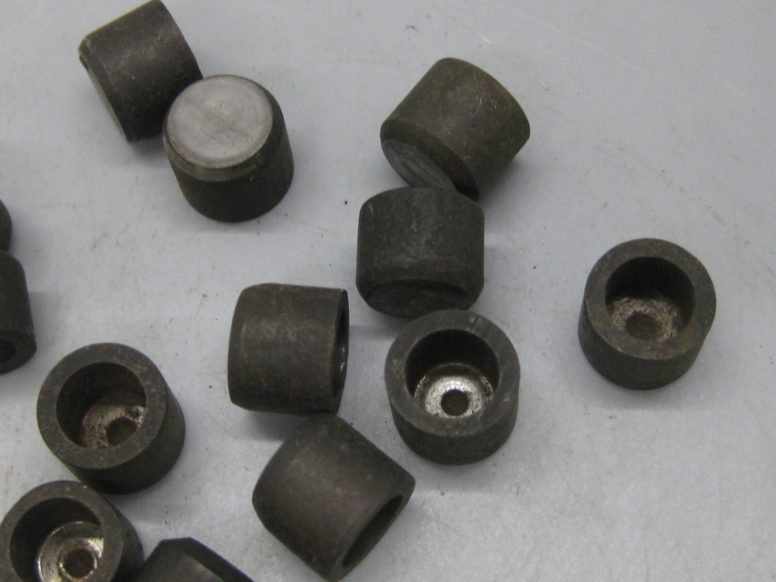 13- 1934-40 PRE WAR BUGATTI T35 TYPE 35 T75 75 STEEL CAPS OEM HARDWARE LOT
