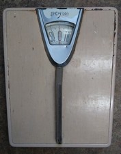 VTG 1950's MCM Borg Bubble Glass Beige Bathroom Scale with Handle