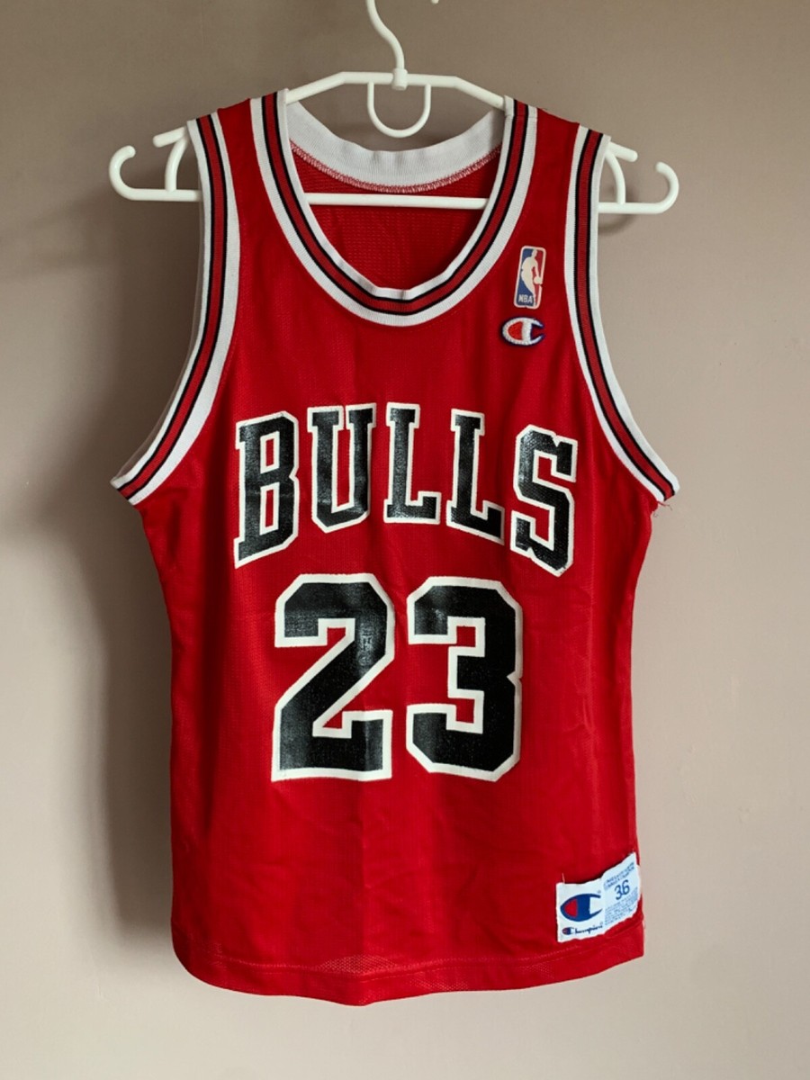 Chicago Bulls Vintage 90s Basketball Jersey Champion NBA JORDAN