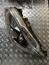 2015 PEUGEOT 208 HEADLIGHT NEARSIDE LEFT N/S/F 9810601980 RHD Damaged