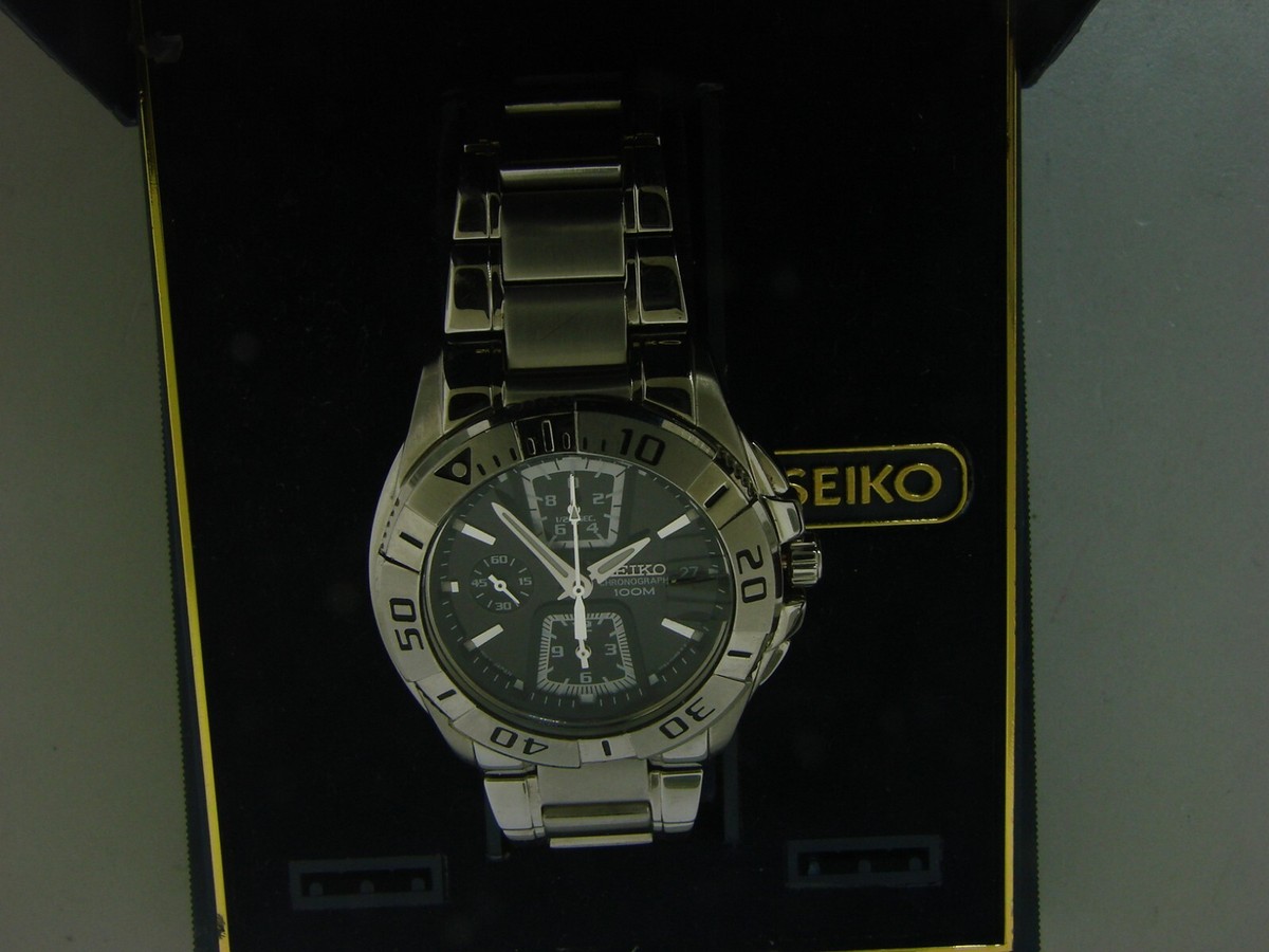 SEIKO 7T92 Chronograph Tachymeter Men's Watch - 100M Stainless