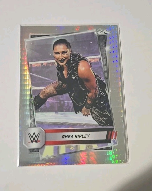 2025 Rhea Ripley Topps Chrome WWE Prism Refractor #80