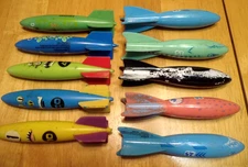 10 total  -5 Swimways  /  5 Toy Quest Toypedo  Gliding Underwater Pool Toys  5"