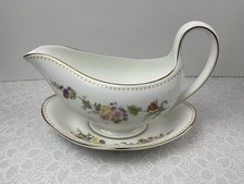 Wedgwood Mirabelle Sauciere / Sauciere & St&auml;nder unbenutzter Zustand