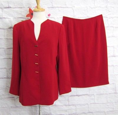 Le Suit Bold and Chic Red 2PC Skirt Suit Blazer Jacket Gold Bar Buttons size 12