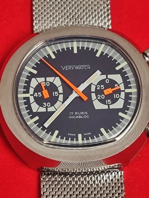 Vintage VeryWatch Swiss Chronograph Valjoux 7734 NOS   Steel Case   17 Jewels