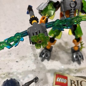 LEGO BIONICLE: Protector of Jungle (70778) 99% Complete W/ Instructions