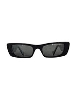 Gucci Black Rectangular Woman Sunglasses