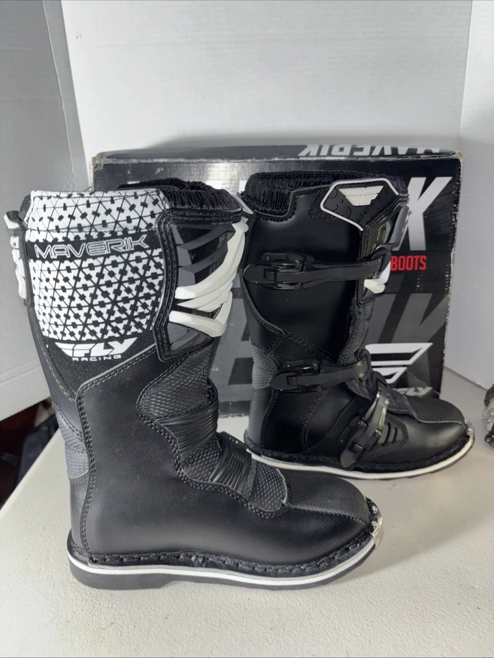 Botas Fly Racing Juveniles Talla 2 Maverik MX Puntera de Acero Foto 2 de 4