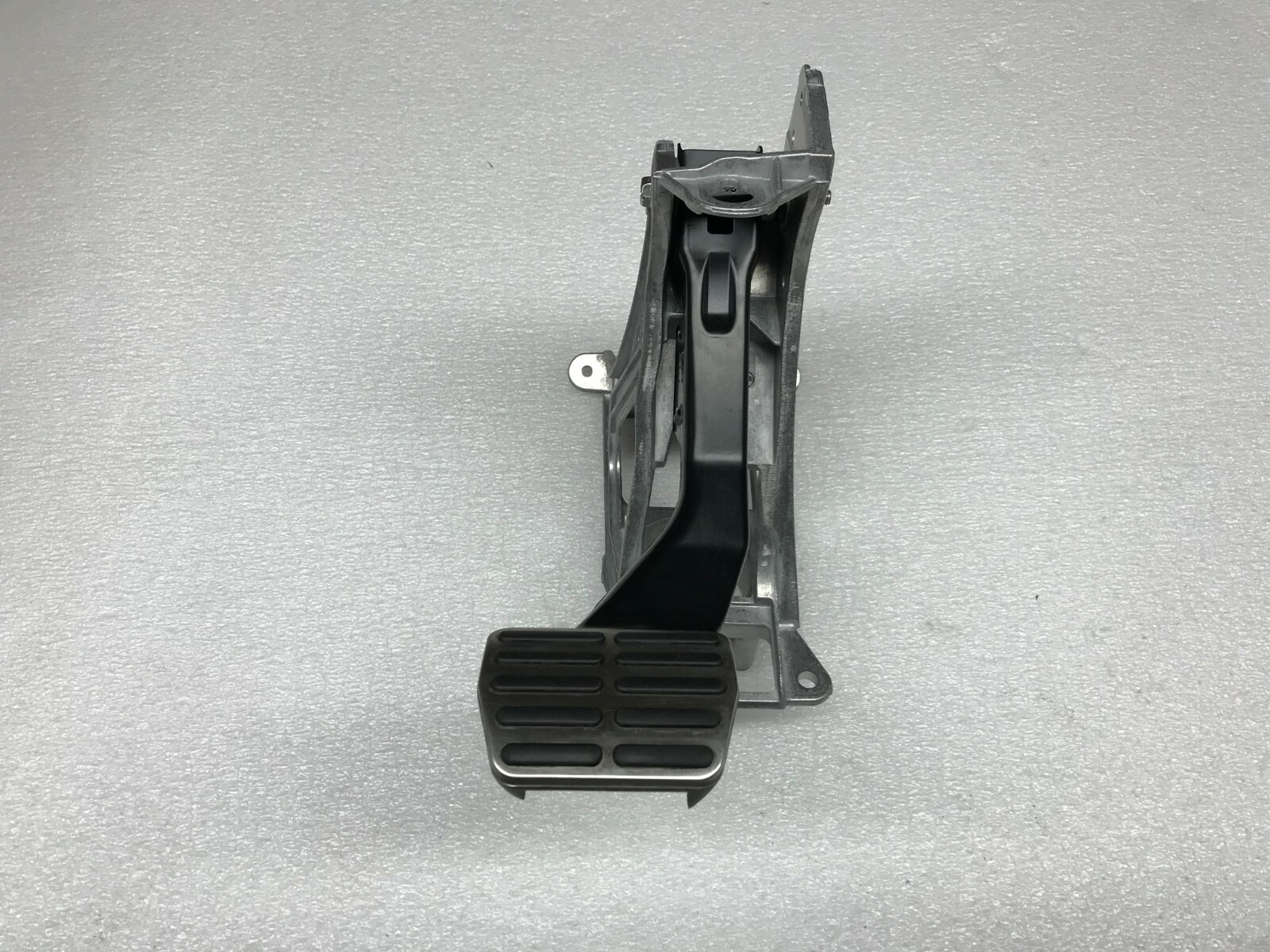 LAMBORGHINI HURACAN LP580 CARRIER BRAKE PEDAL CLUSTER BOX SUPPORT OEM 4S0721117