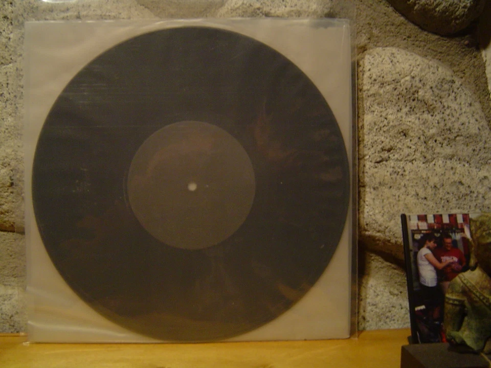 НЕДЕЕСПОСОБНЫЕ/МУСОРНЫЙ ХРОМ 10 дюймов/1997 Япония-Финляндия/ШУМ/Hijokaidan/Merzbow/Ltd.200 - Изображение 2 из 2