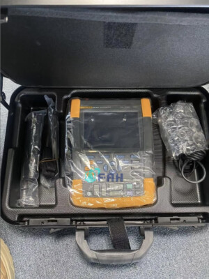 1PC FLUKE 190-204 New Handheld Oscilloscope