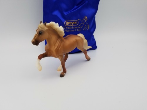 BREYER Stablemates Dunalino Fylkir #712217 Collector Club SR - Picture 2 of 4