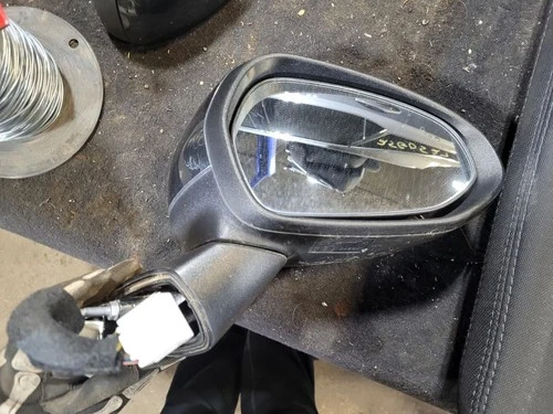 Passenger Side View Mirror Blind Spot Heated Fits 21-24 K5 2046555