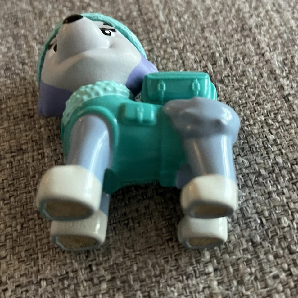 Pacote de ação Paw Patrol filhote Everest brinquedo boneco neve - Imagem 4 de 4