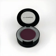 MAC P For Potent Soft Matte Powder Kiss Eye Shadow 1.5g Full Size NWOB
