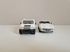Kinsmart 1/40 Pull Back Cars - Toyota 2000GT & Hummer H2 - White