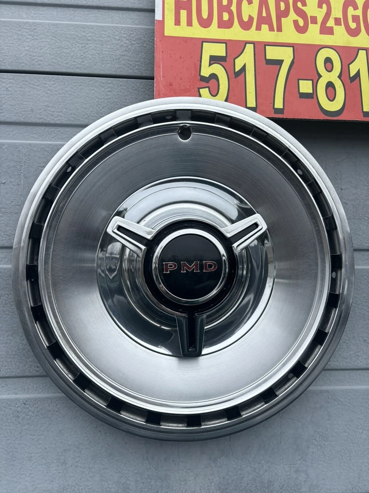 Pontiac Spinner Firebird 1967 convertible Tempest juego de 4 tapacubos bonito fabricante original raro Foto 2 de 4