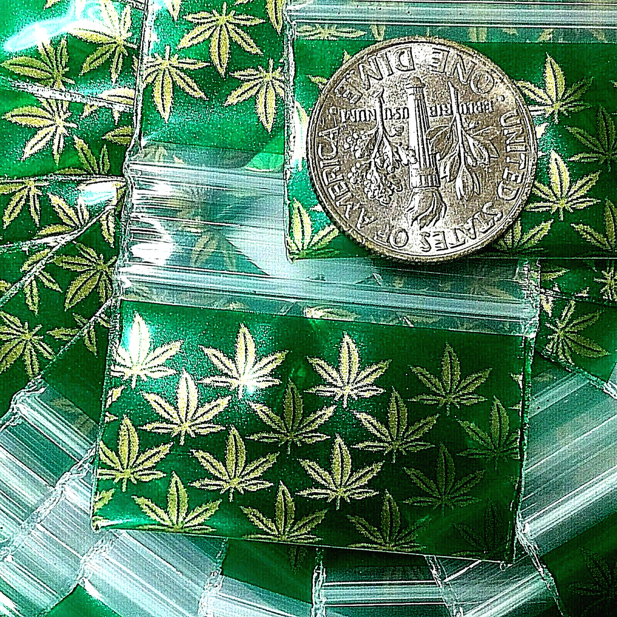 BaggiesSince1987 - 12534 ZipSeal Design Bags 1.25 X 3/4 DICE BaggiesSince1987 - 12534 ZipSeal Design Bags 1.25 X 3/4 DICE