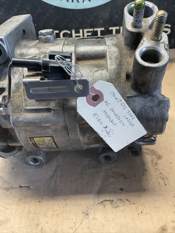 03-07 Infiniti G35 Nissan 350z VQ35DE AC Compressor Assembly 92600-AM800 - Image 2 of 4
