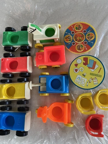 VINTAGE FISHER PRICE LITTLE PEOPLE LOT Of  13 Cars Vehicles Trike  Wagons Table