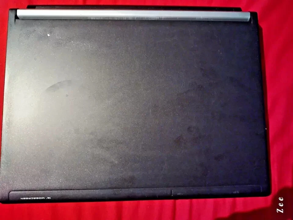 Ergo Microlite 531 Intel Core Duo 2.0 GHz 4GB 250GB Windows 11 Pro Office 365 - Image 3 of 4