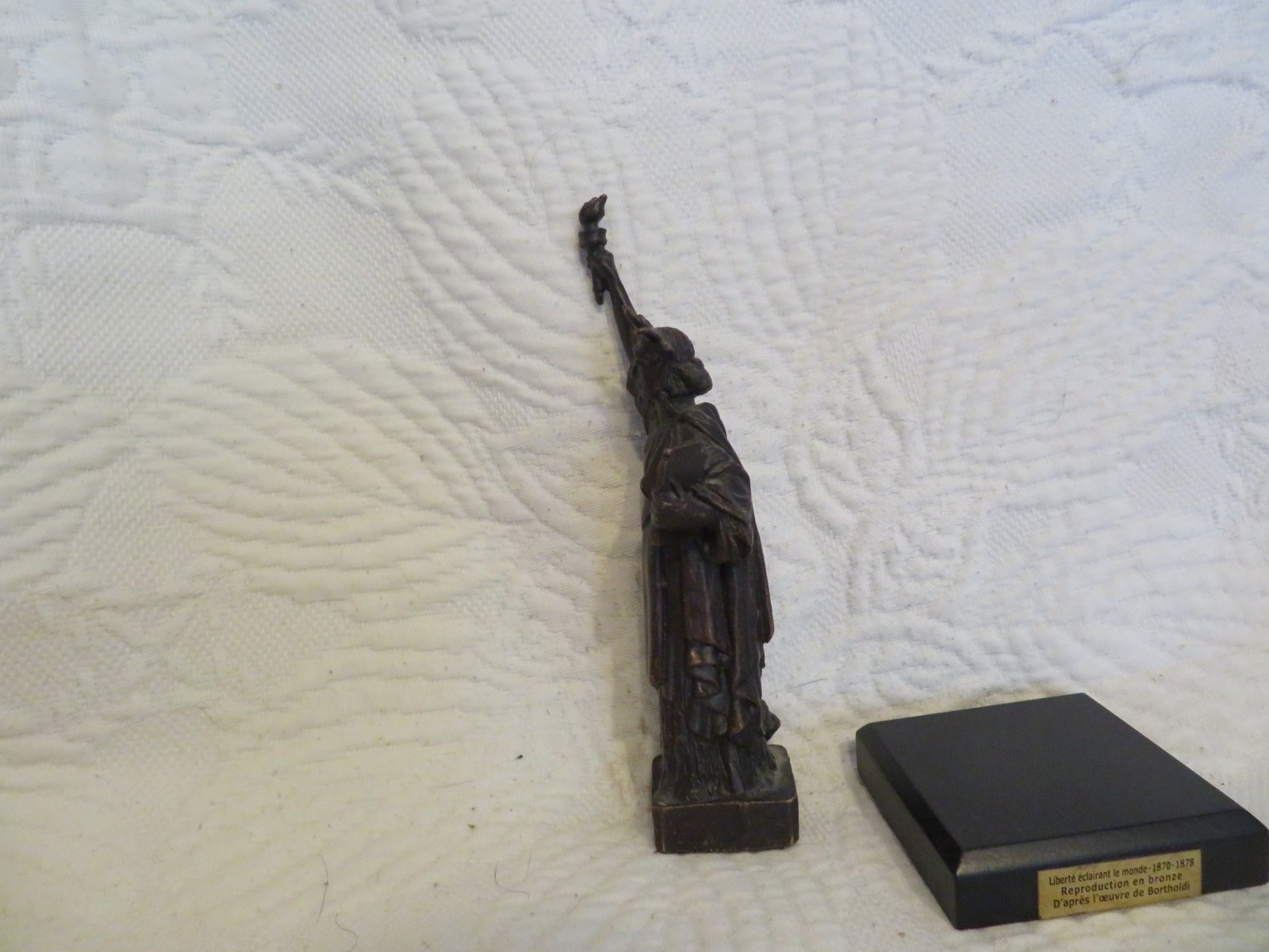Picture 4 of 8