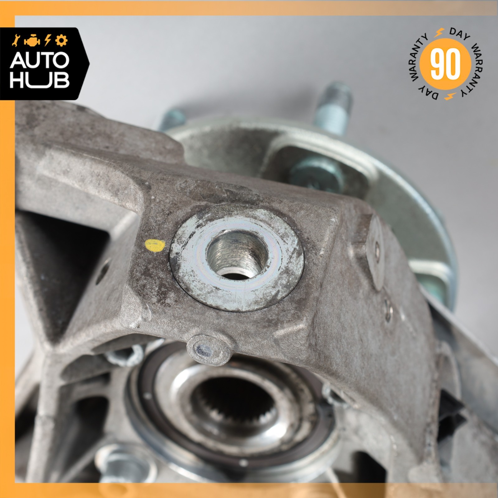 11-17 Aston Martin V8 Vantage Front Left Spindle Knuckle Hub BG333K185AA OEM