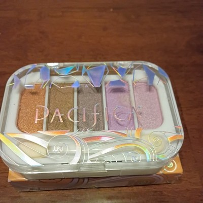 Eyeshadow Palette by Pacifica - Beach Crystals - 0.127 oz