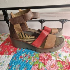 FLY LONDON Women's BONO 001  Ankle Strap chunky Sandals brown/Tan/Red, Size 8/41