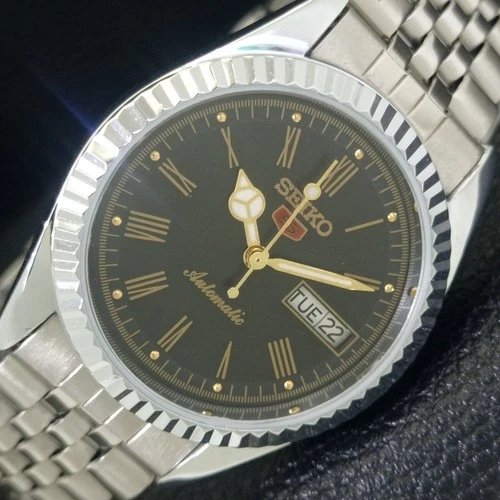 VINTAGE REFURBISHED SEIKO 5 AUTOMATIC JAPAN ROMAN FIGURE MENS WATCH a442054-4