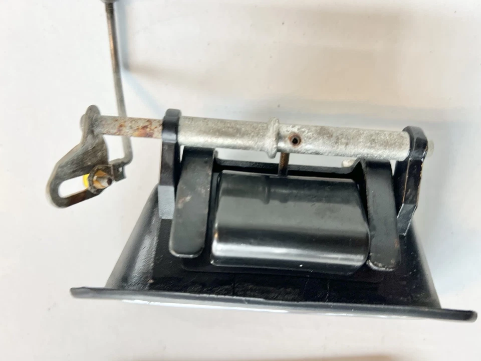 Manija de puerta trasera derecha interior Jaguar XJ6 84-87 serie 3 OEM 74 k millas PROBADA Foto 4 de 4