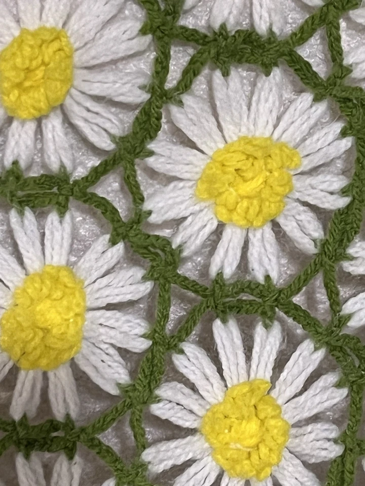 "Manta afgana vintage hecha a mano 3D flores margaritas ganchillo 72"" por 48"" Cottagecore" Foto 4 de 4