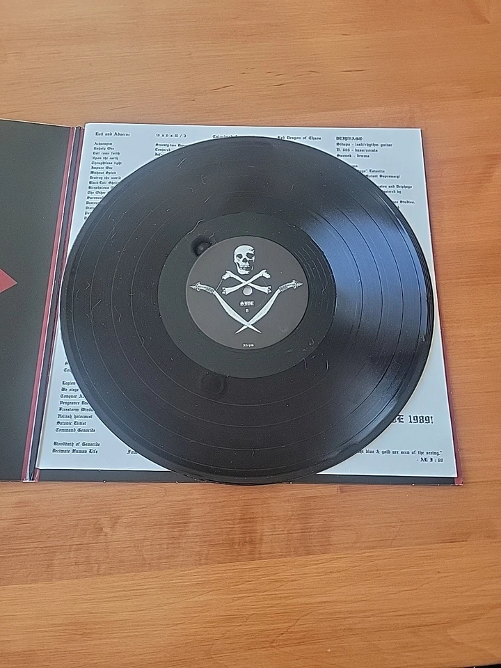 DEIPHAGO INTO THE EYE OF SATAN VINYL BLACK WAR DEATH METAL BLASPHEMY SARCOFAGO - Imagem 3 de 4