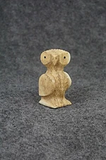 Owl Zuni Fetish Carving - Jesus Espino