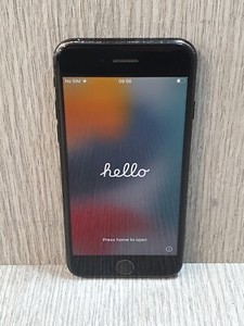 A1778 Apple iPhone 7 128GB Schwarz (GSM) (O2 gesperrt) - Grade C EE2102
