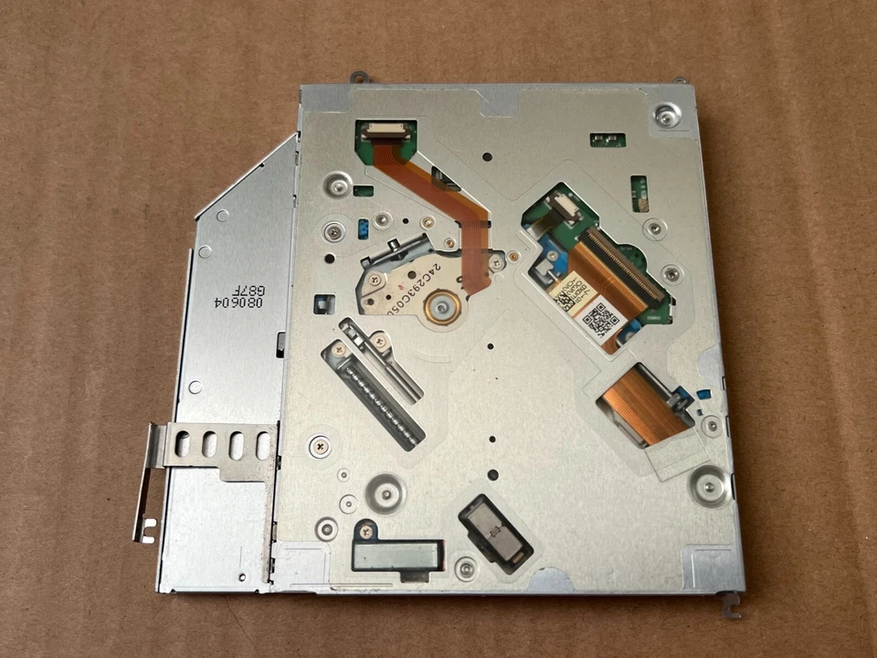 Apple Macbook H-L Data Storage GSA-S10N Super Multi DVD Rewriter Drive 678-0565B - Image 2 of 3