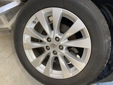 Wheel 19x7-12 Alloy 10 Spoke Fits 13-16 Venza 1007347 Wheel 19x7-12 Alloy 10 Spoke Fits 13-16 Venza 1007347