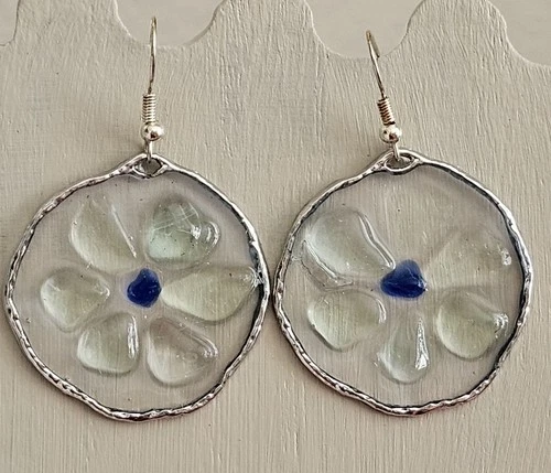 Authentic Lake Erie  WHITE & COBALT BLUE BEACH GLASS in Resin SILVER EARRINGS 