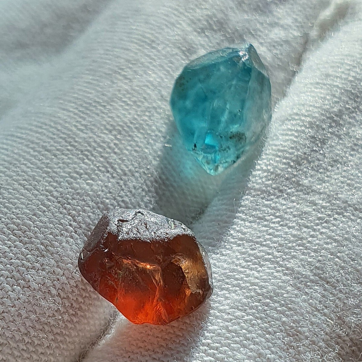 ことり　ブルーフローライトタワー346g ブルーアンバー　2セット Blue Aragonite - Awakenings