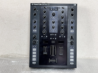 Native Instruments Traktor Kontrol Z2 DJ Mixer 2-channel DVS Used 