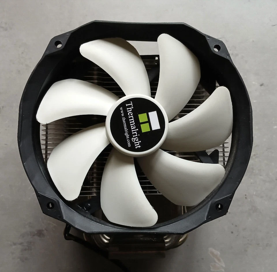 Thermalright HR-02 Macho Rev. B, CPU Kühler Intel Sockel 775, 115X, 1366 - Bild 4 von 4