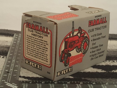 Ertl McCormick Farmall Cub 1/16 die-cast farm tractor replica collectible - Picture 5 of 7